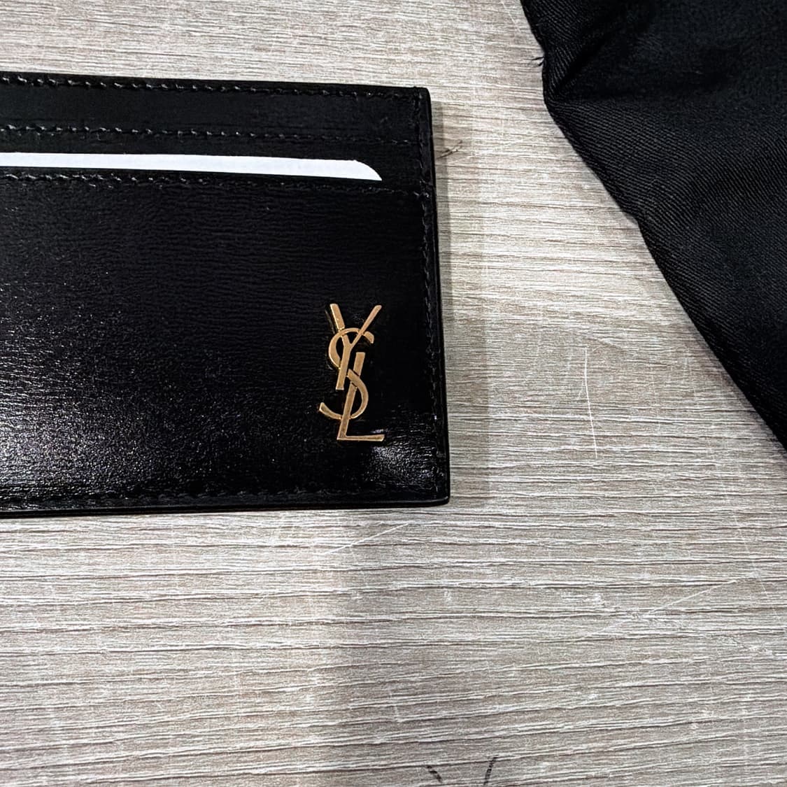 (정품/새상품) 생로랑 블랙 금장 YSL 모노그램 카드지갑 상품이미지2