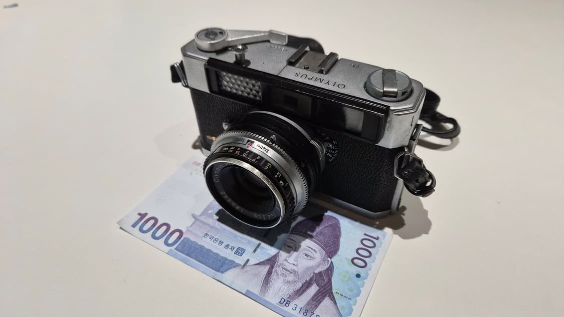 작례O 클래식 감성 올림푸스 오토아이+주이코 45mm 2.8 필름카메라 상품이미지1