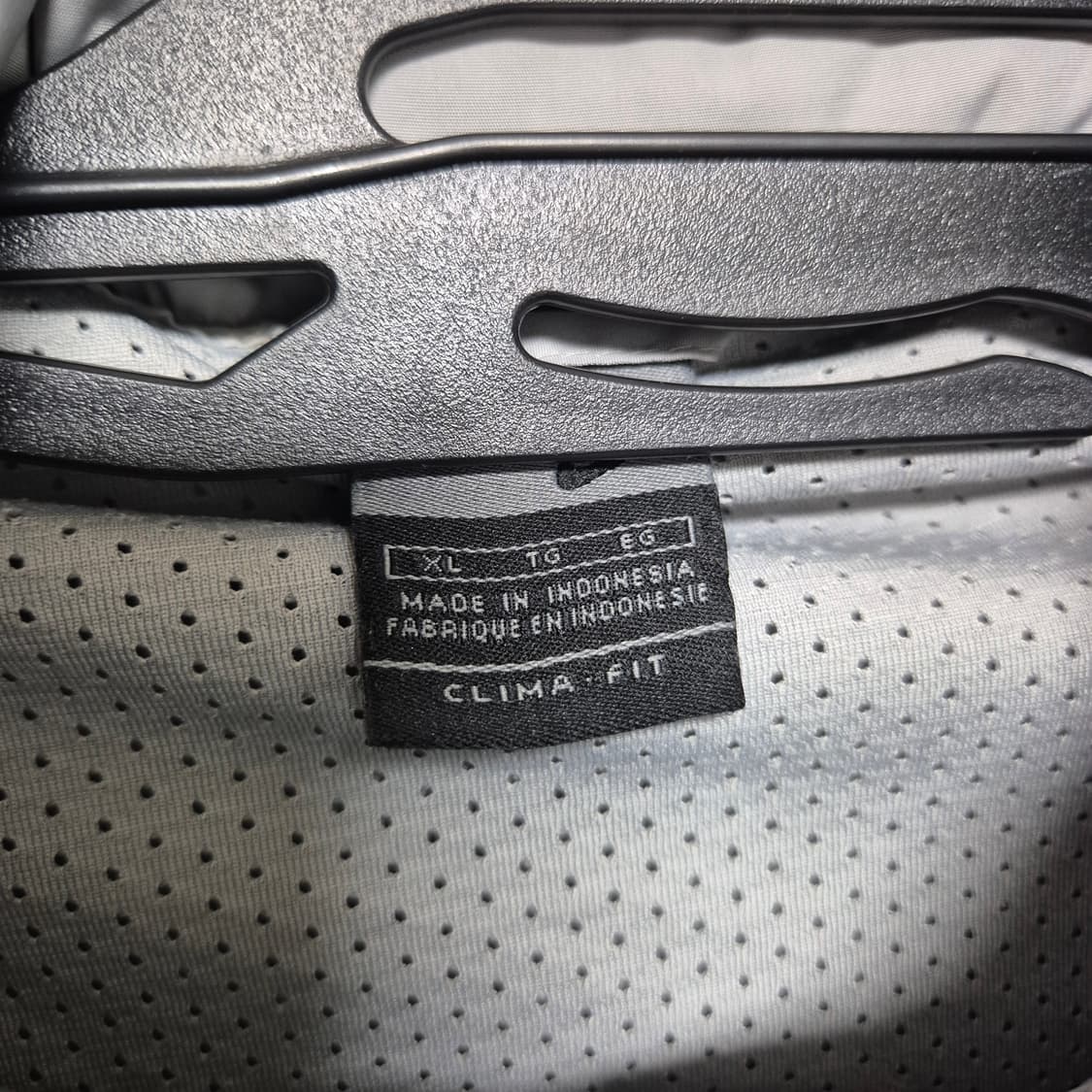 03/04 맨유 레인 자켓 XL 상품이미지4