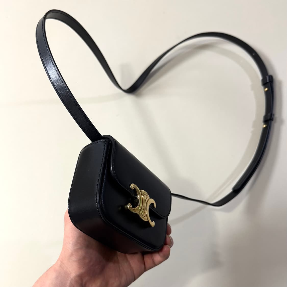 [백화점판/당일출고]셀린느 트리옹프 미니백 / 크로스백 상품이미지4