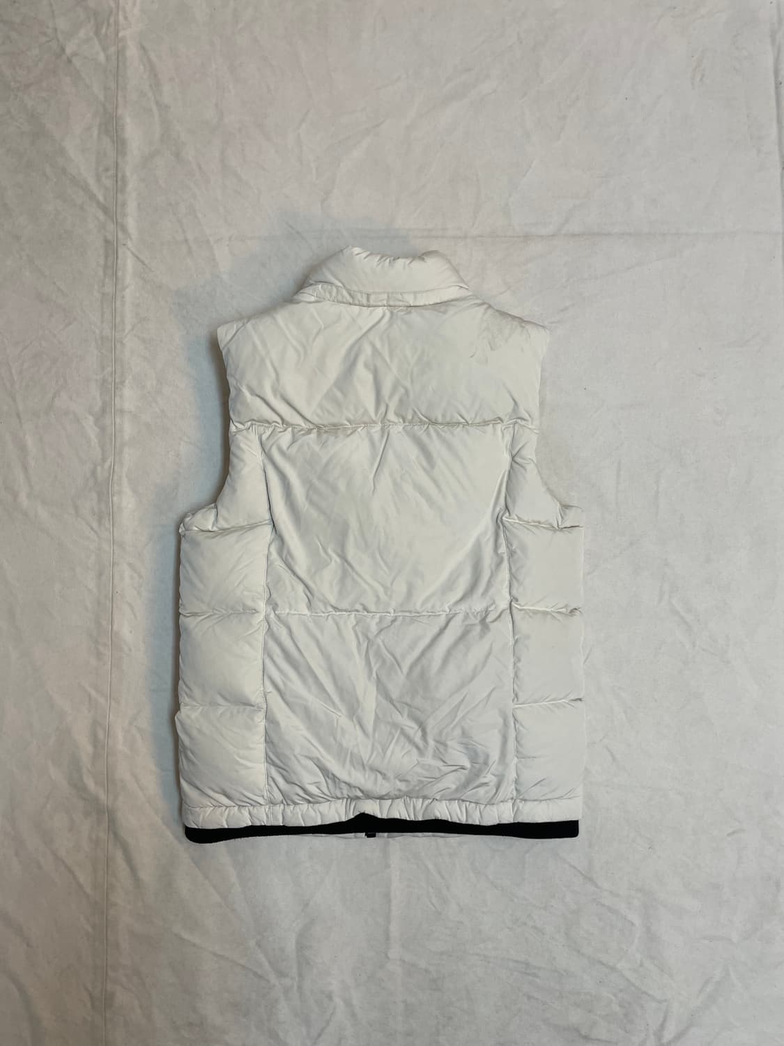 게스 패딩 조끼 상품이미지9