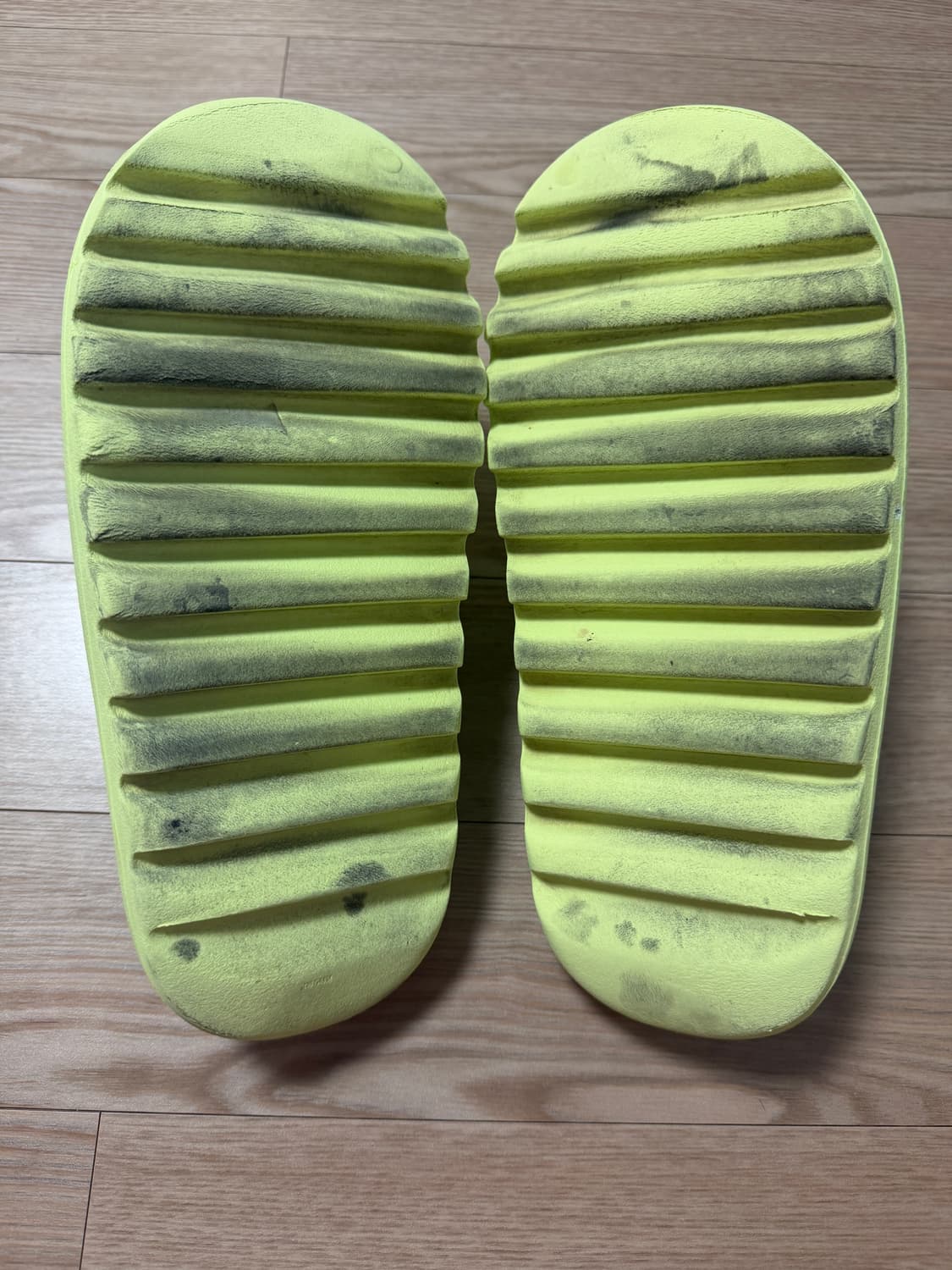 아디다스 이지 슬라이드 글로우 그린 상품이미지6