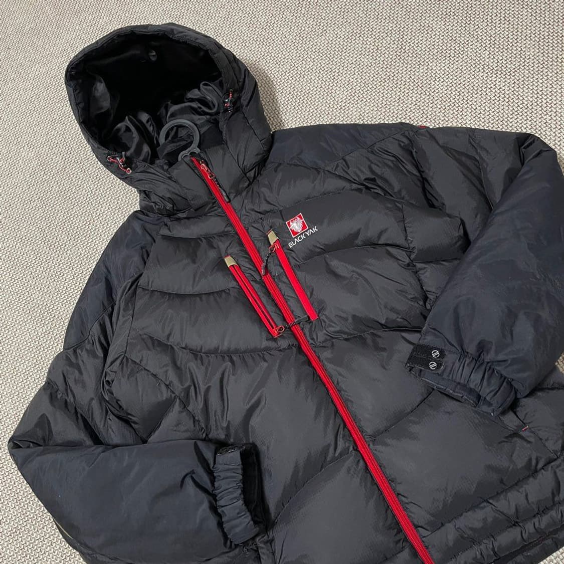 블랙야크 구스다운 패딩 6749 상품이미지2