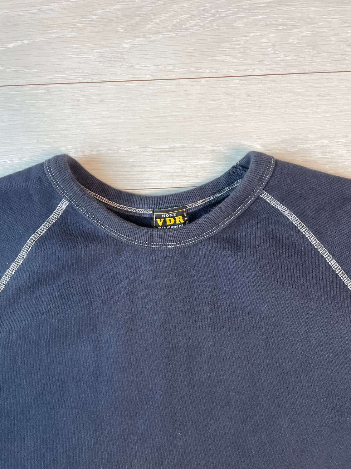 VDR 스티치 맨투맨 (네이비) 상품이미지5