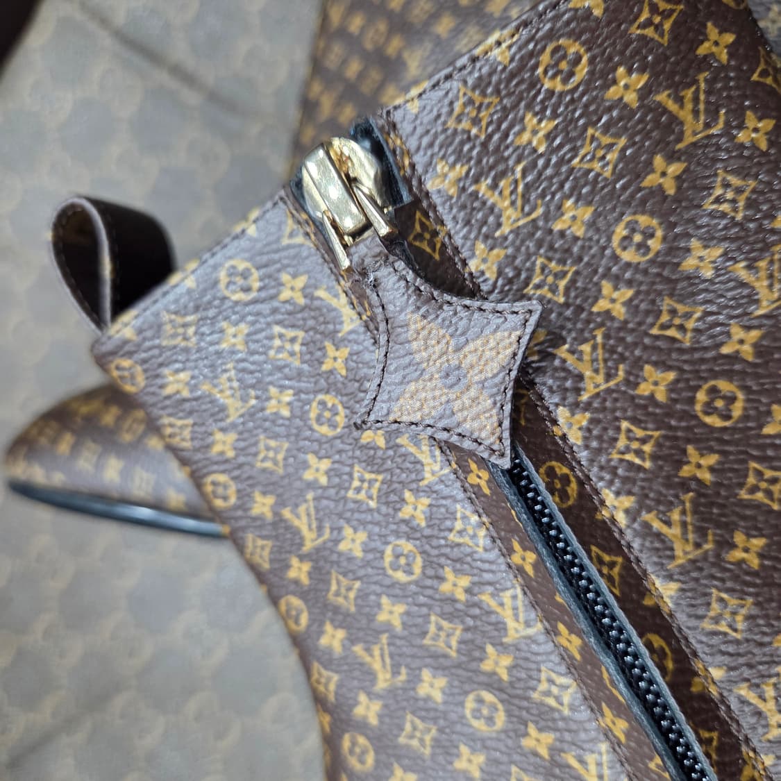 루이비통 나노 모노그램 앵클부츠 상품이미지3