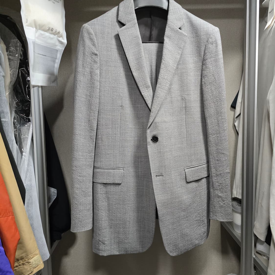 띠어리 시어서커 셋업 도브(그레이) 40/32 상품이미지1