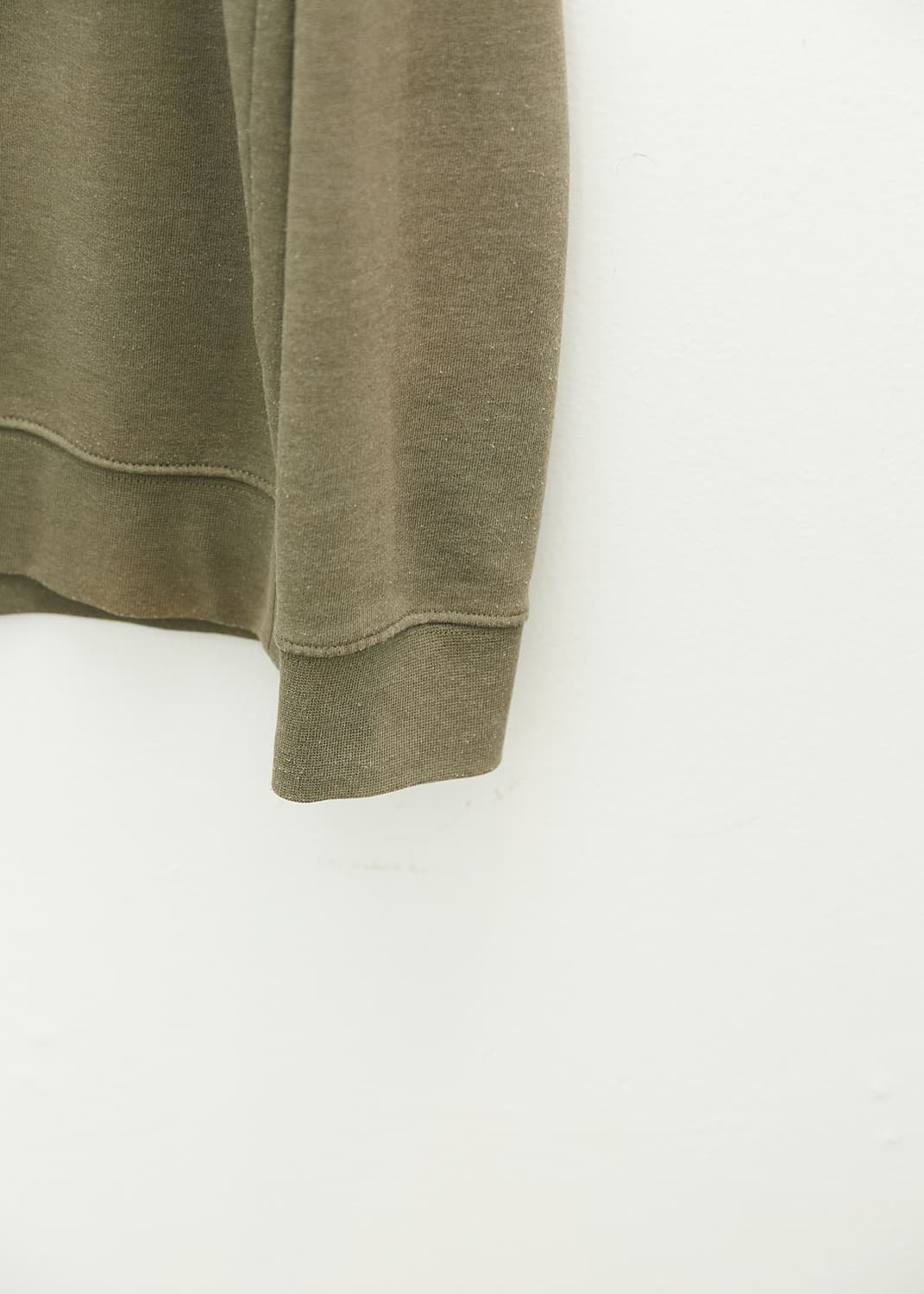 Sweatshirts 상품이미지3