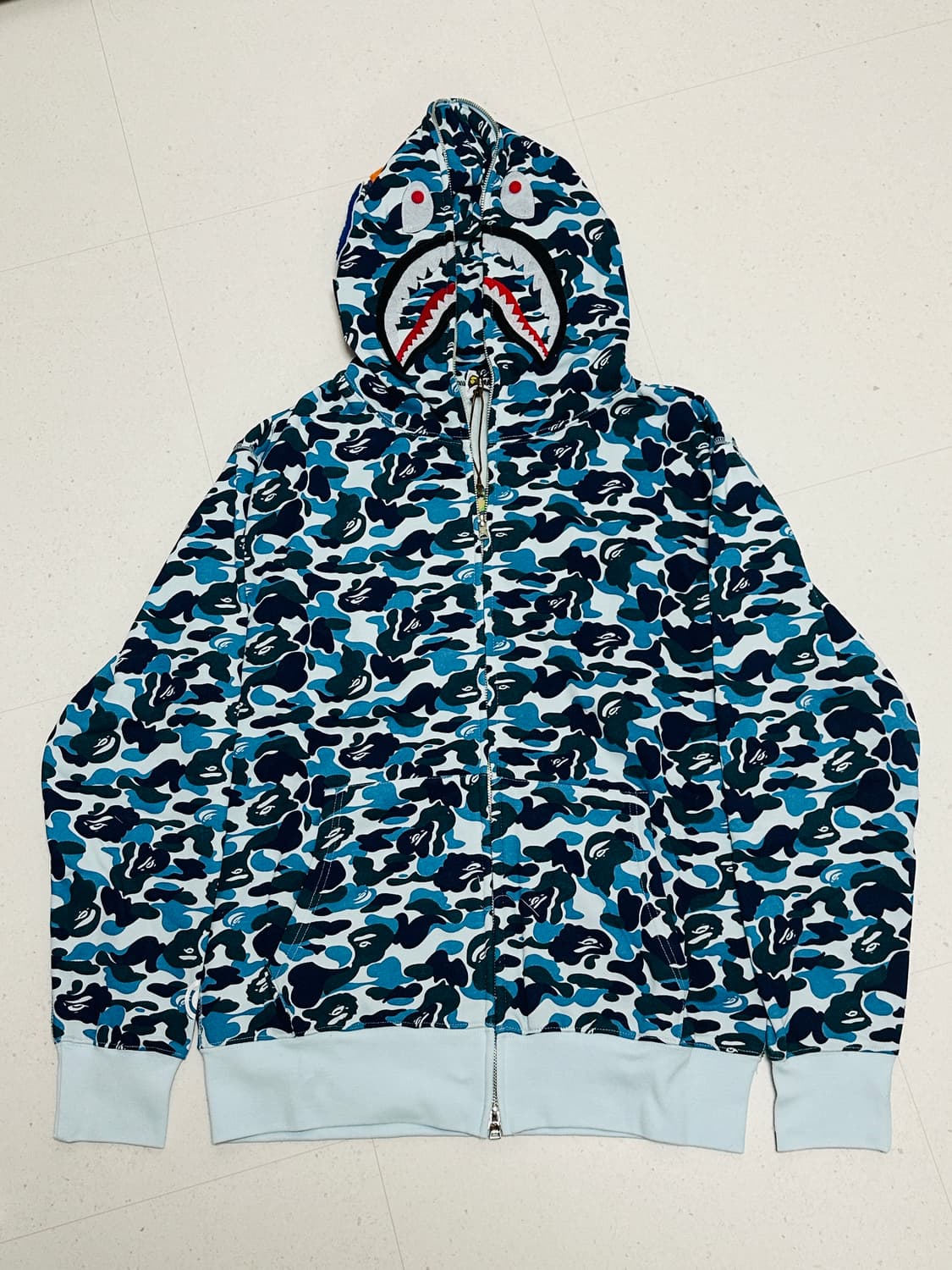 베이프 샤크후드 2XL 상품이미지1