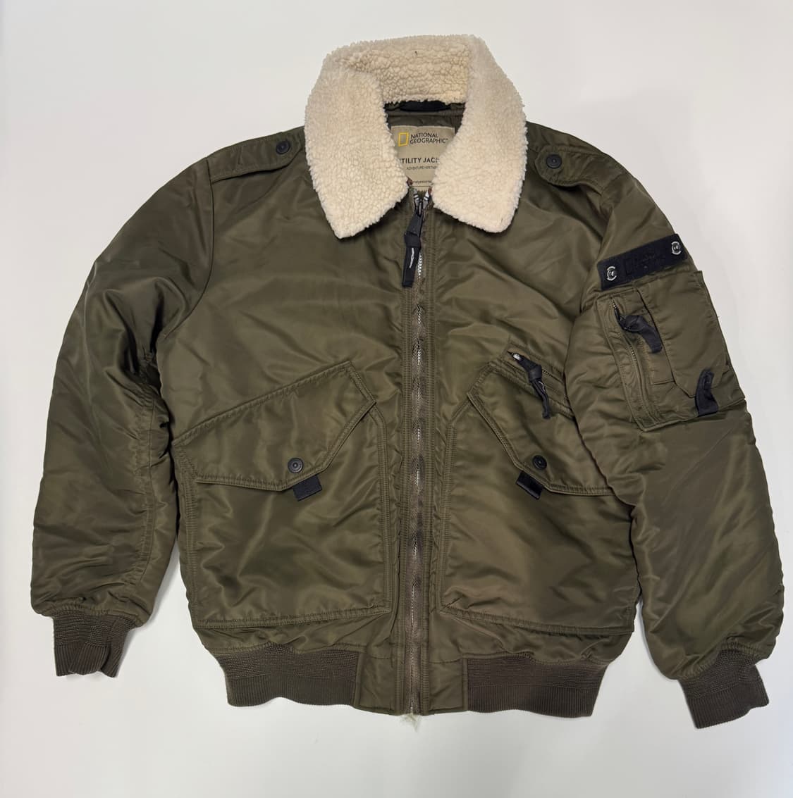 내셔널지오그래픽 ma1 봄버 패딩 자켓 L 상품이미지1