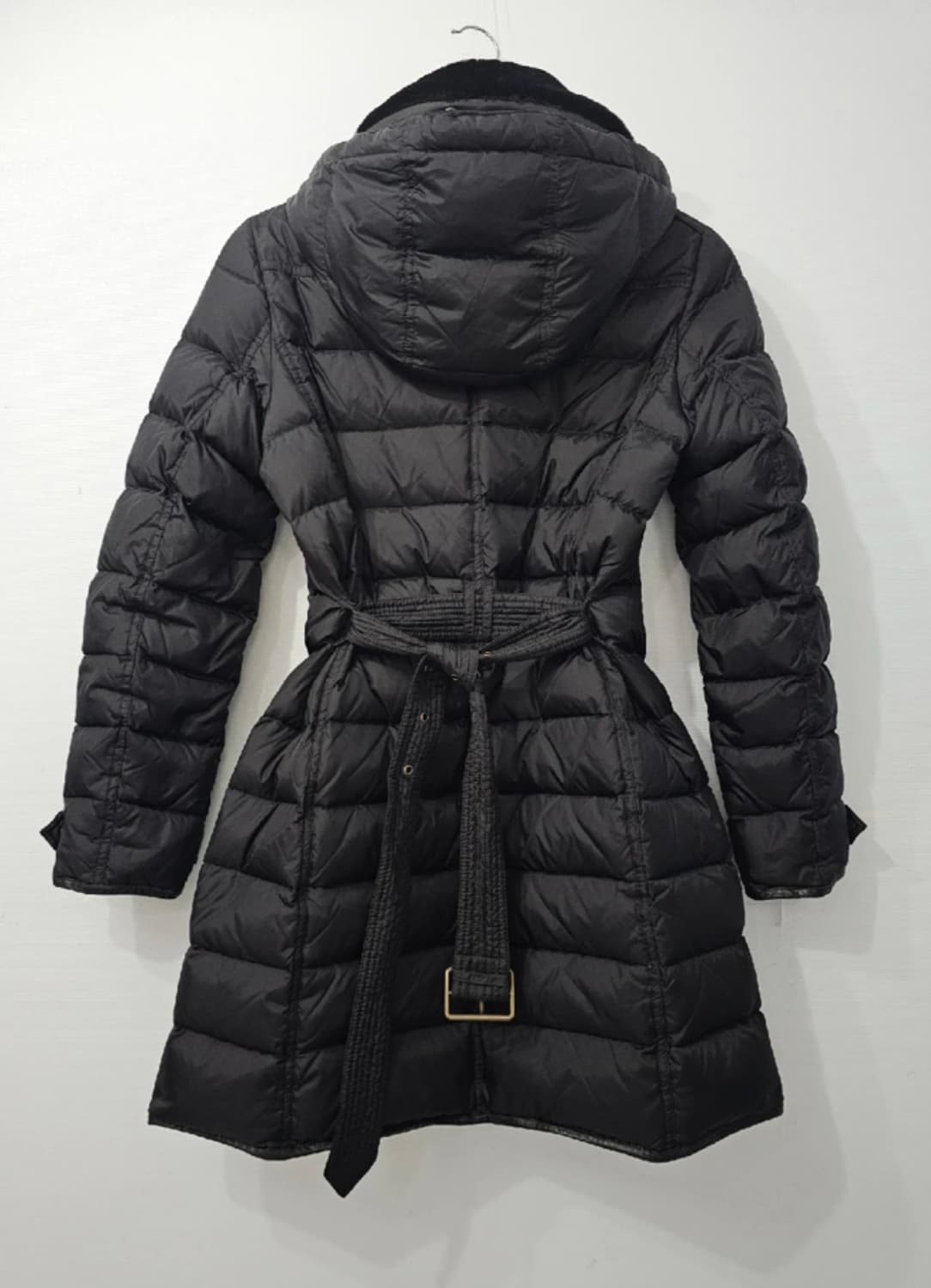 정품 버버리 블랙 벨티드 롱패딩 ~55반 상품이미지3
