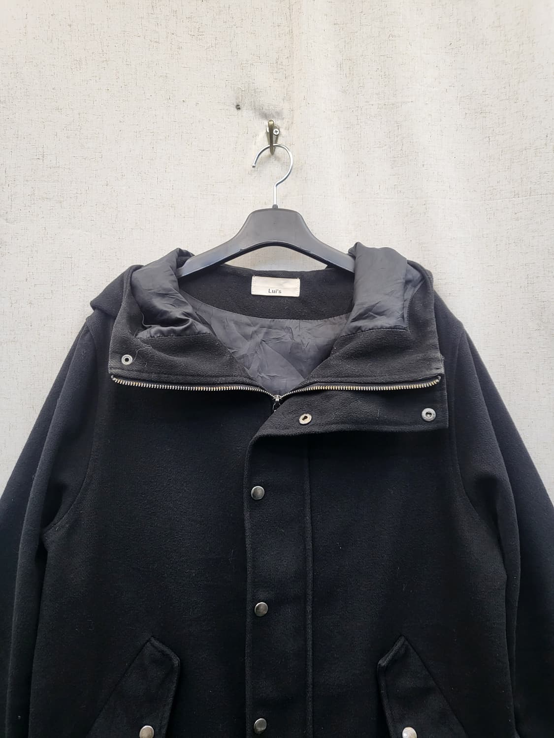 루이스 블랙 후드 코트 상품이미지3
