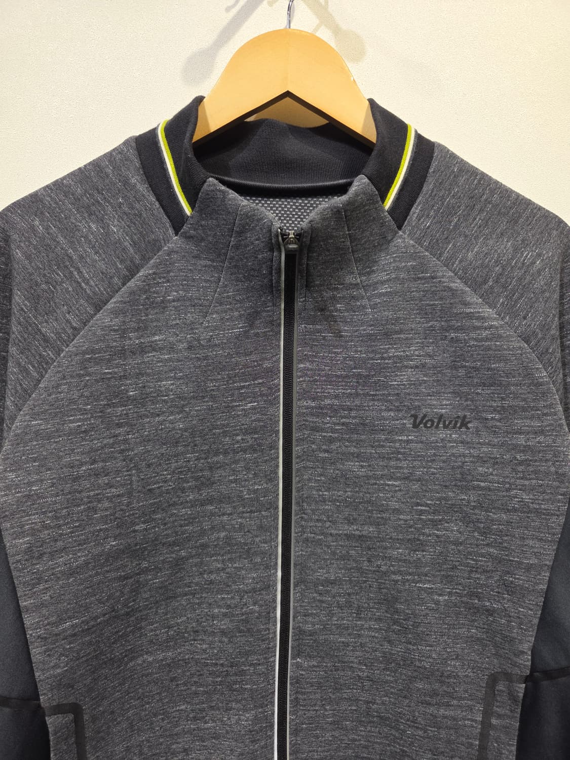 볼빅(Volvik) 남성 배색 집업 니트 자켓 상품이미지3