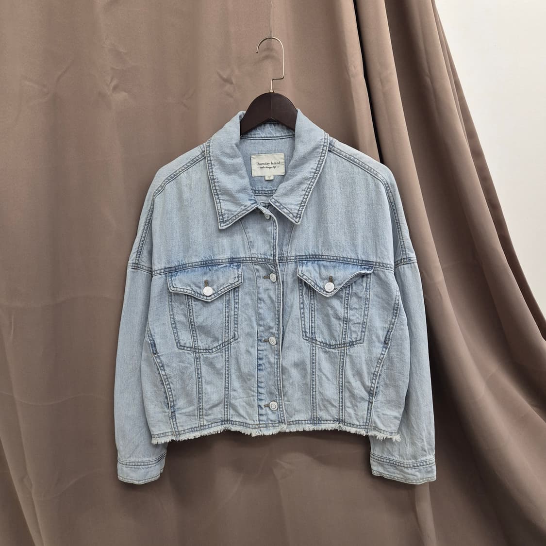 Thursday Island 루즈핏 크롭 데님자켓 S 상품이미지1