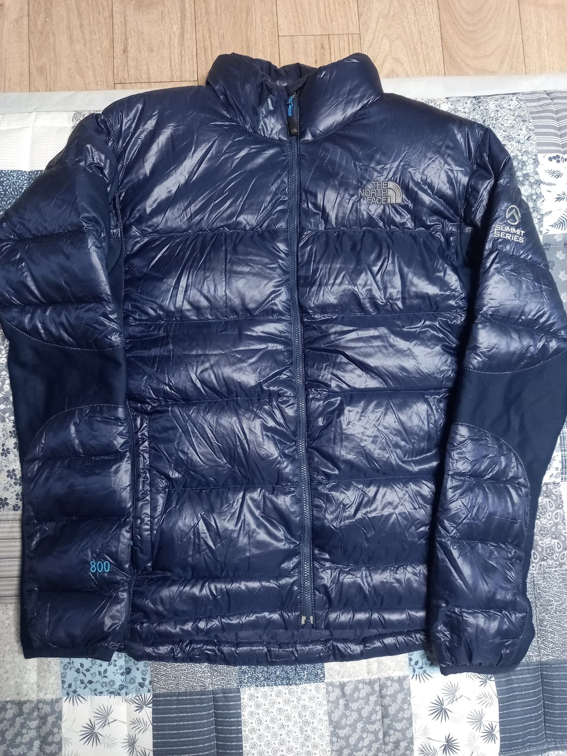 노스페이스 경량패딩  800  L 상품이미지1