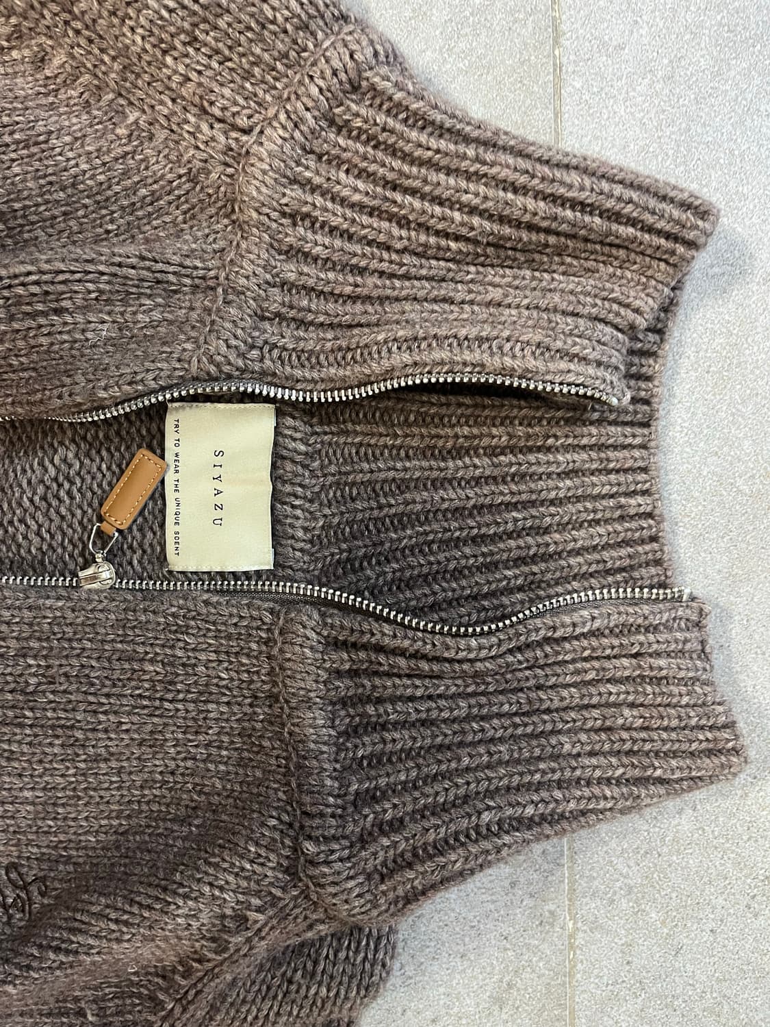 시야쥬 집업니트 상품이미지2