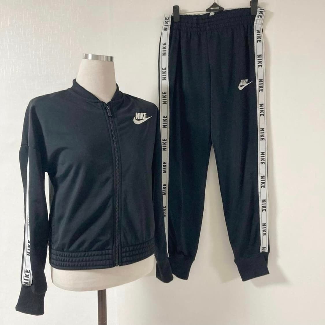 나이키 키즈트레이닝복세트  상품이미지1