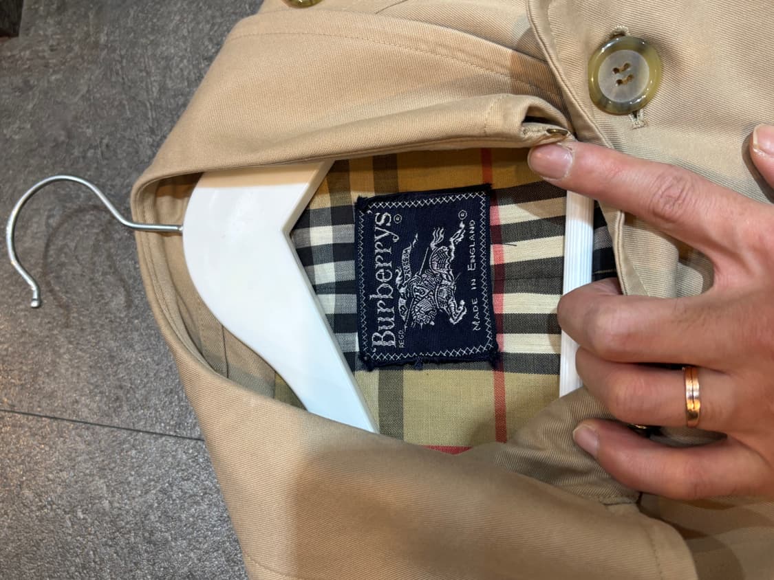 버버리 올드스쿨 트렌치코트  상품이미지4