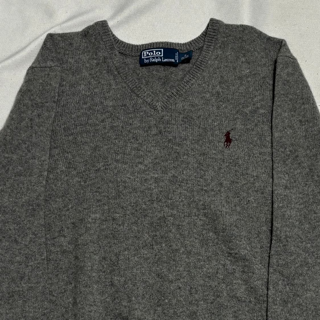 M 폴로랄프로렌 버건디 포니 램스울 그레이 브이넥 니트  상품이미지1