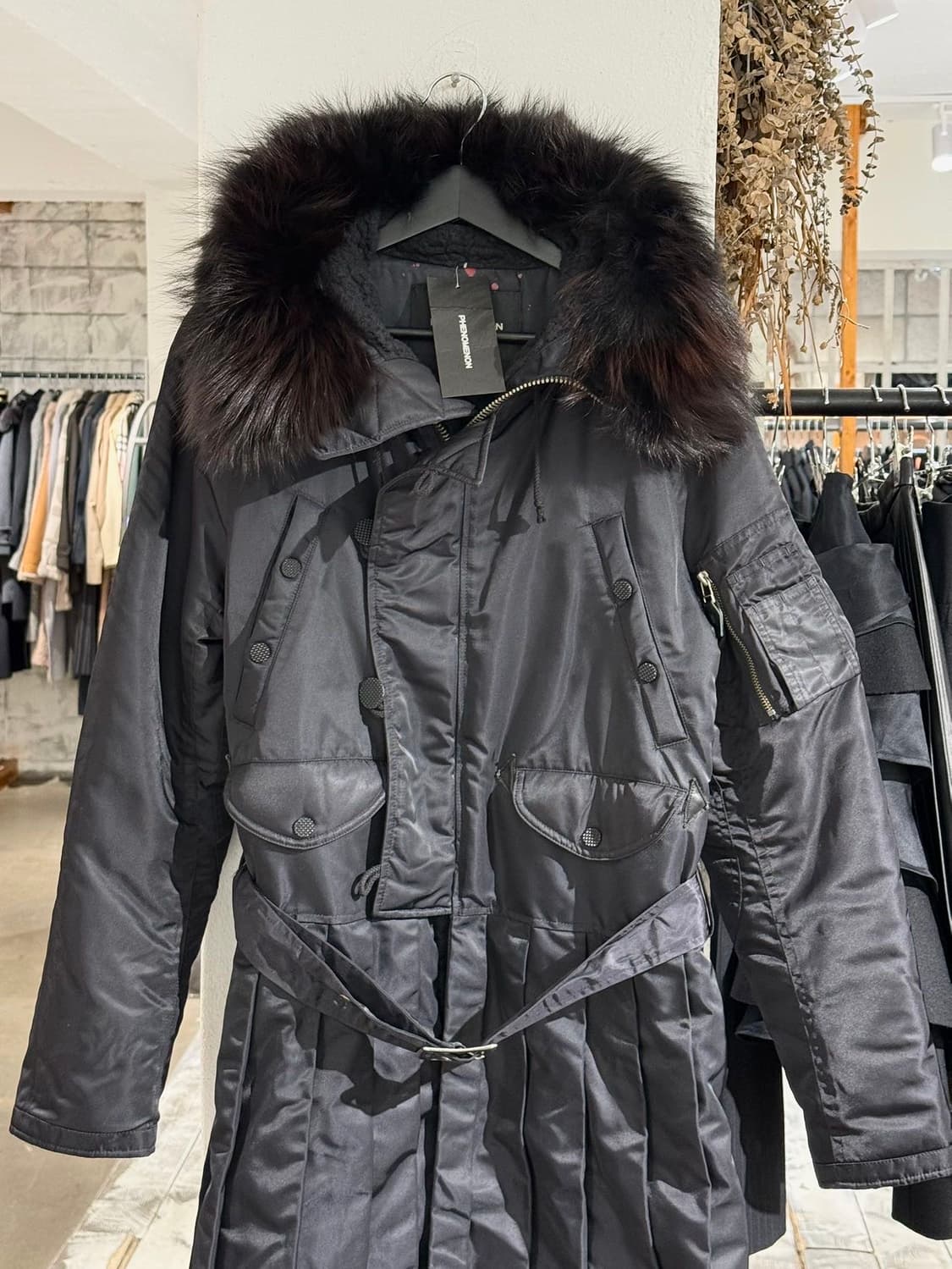 페노메논 10aw 블랙 N3B 플리츠 롱 파카 상품이미지2