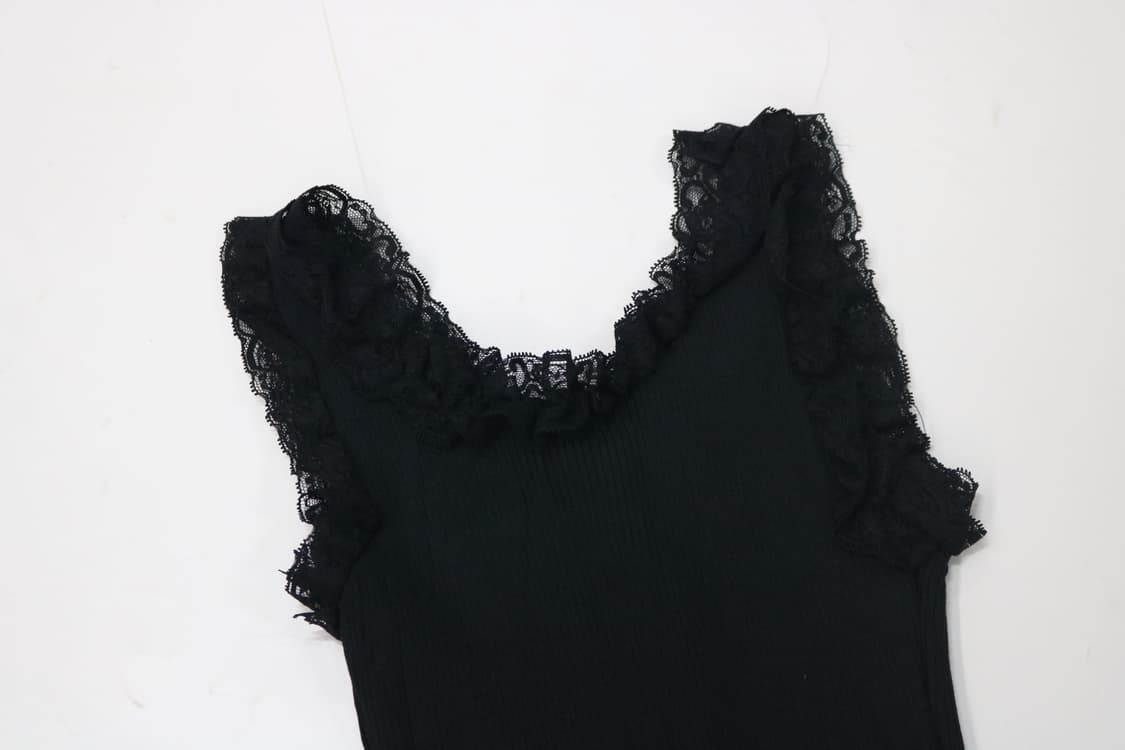 블랙 레이스 프릴 버튼 골지 슬리브리스 상품이미지7