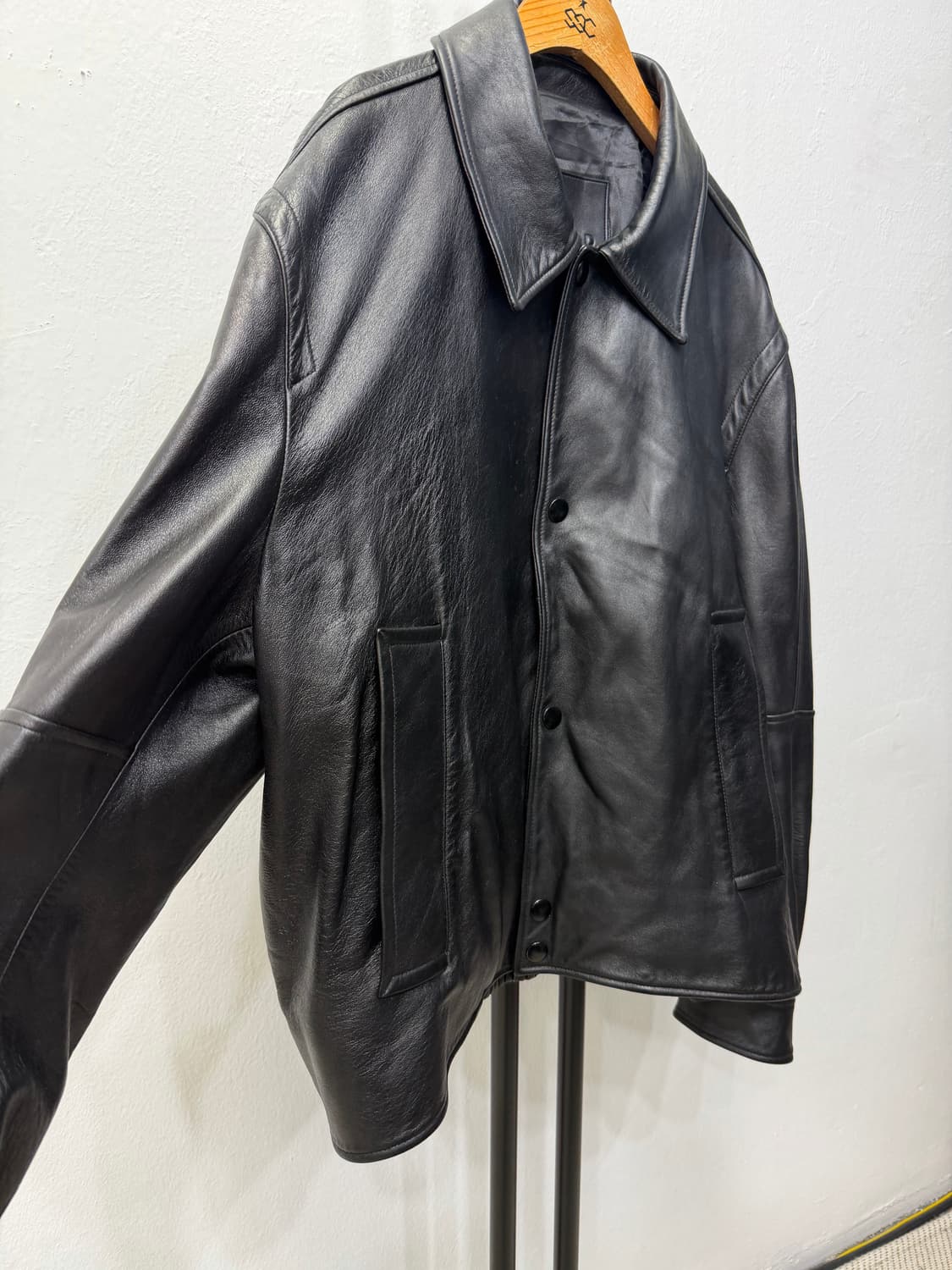 정품) 솔리드옴므 23ss 블랙 양가죽 레더 자켓 50(105) 상품이미지2