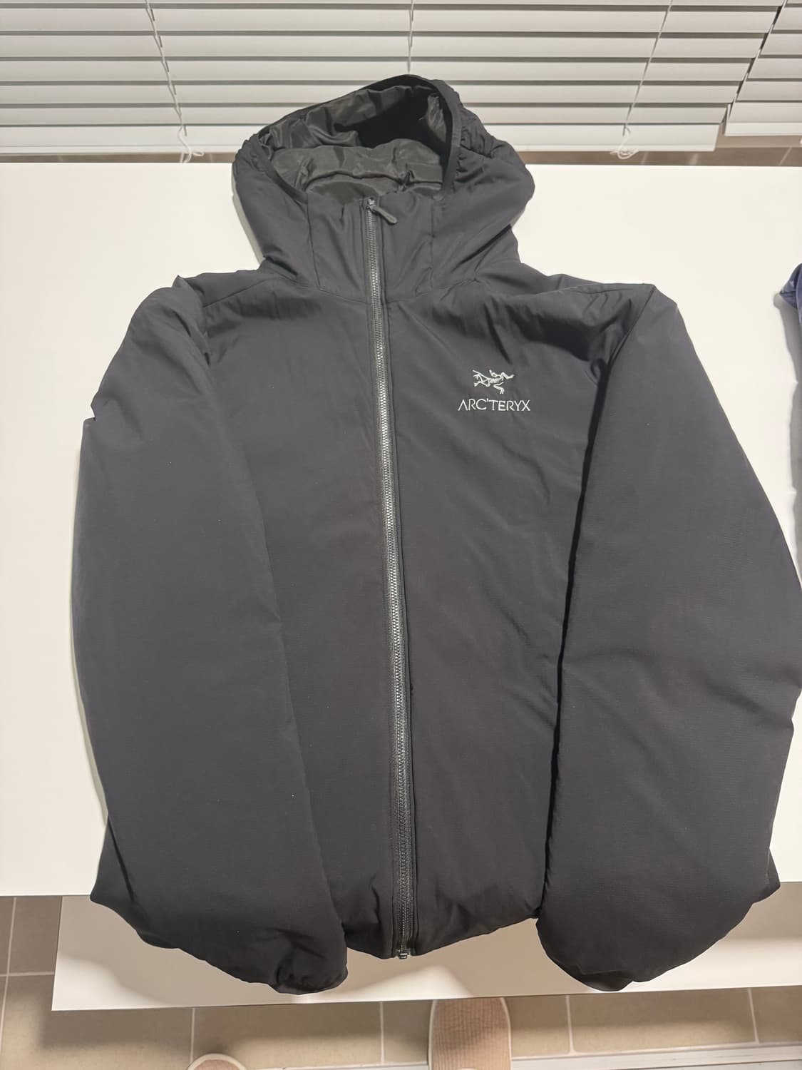 아크테릭스 아톰lt 후디 l사이즈 상품이미지1