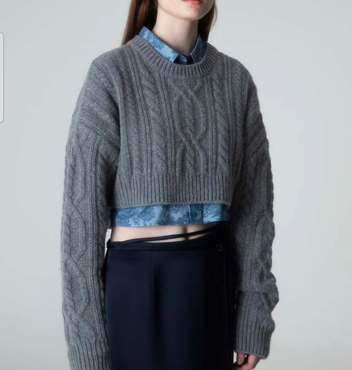 레이브(RAIVE) 22fw 크롭
케이블니트
 Free 상품이미지6