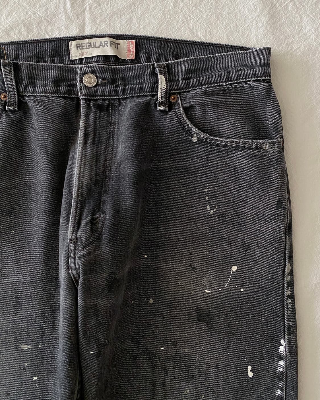 리바이스 505 페인팅 블랙 데님 팬츠 상품이미지3