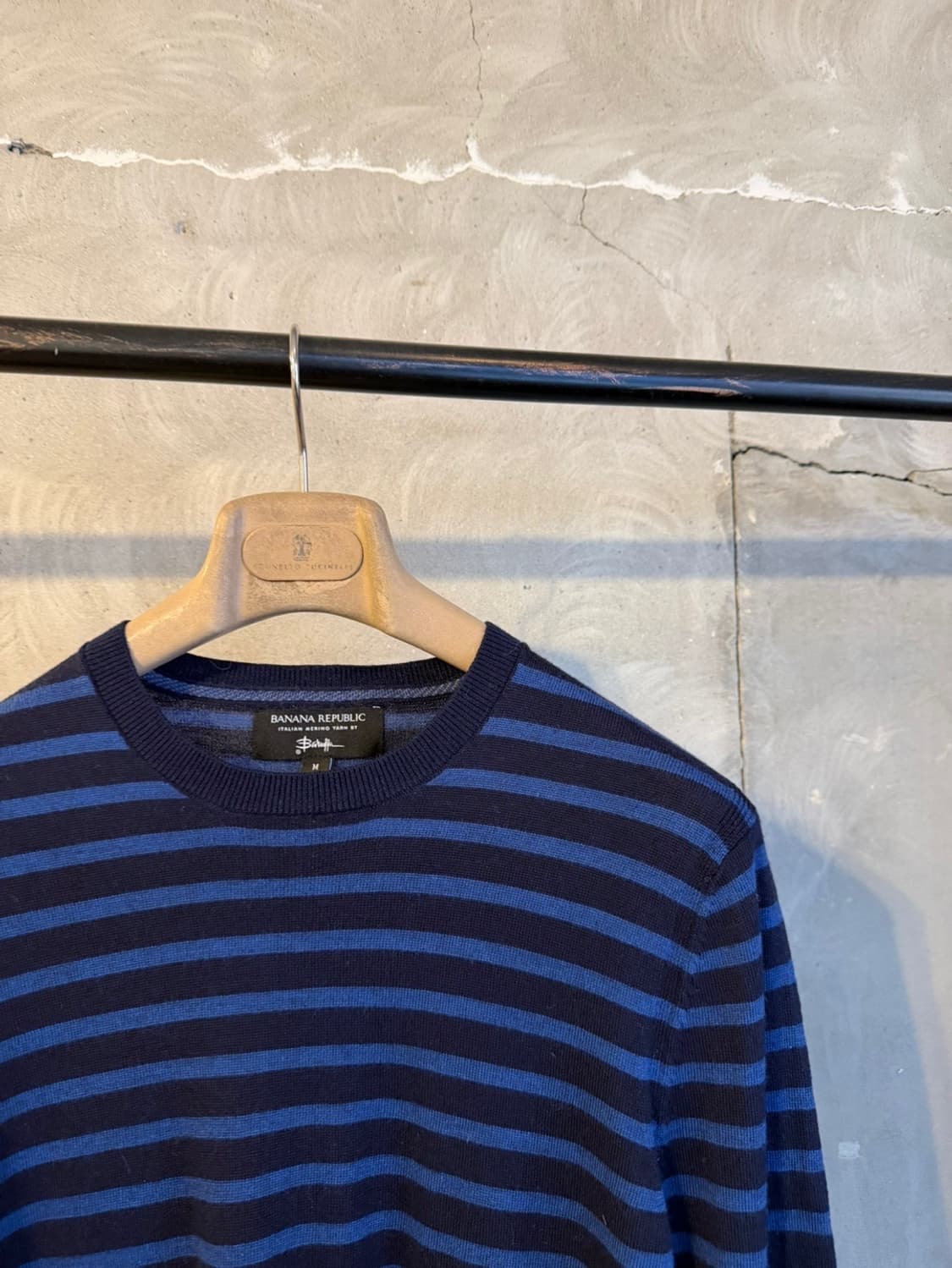 바나나 리퍼블릭 메리노울 크루넥 니트 100 상품이미지4