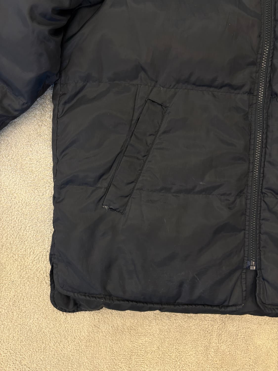 입생로랑 블랙 푸퍼 봄버 상품이미지4