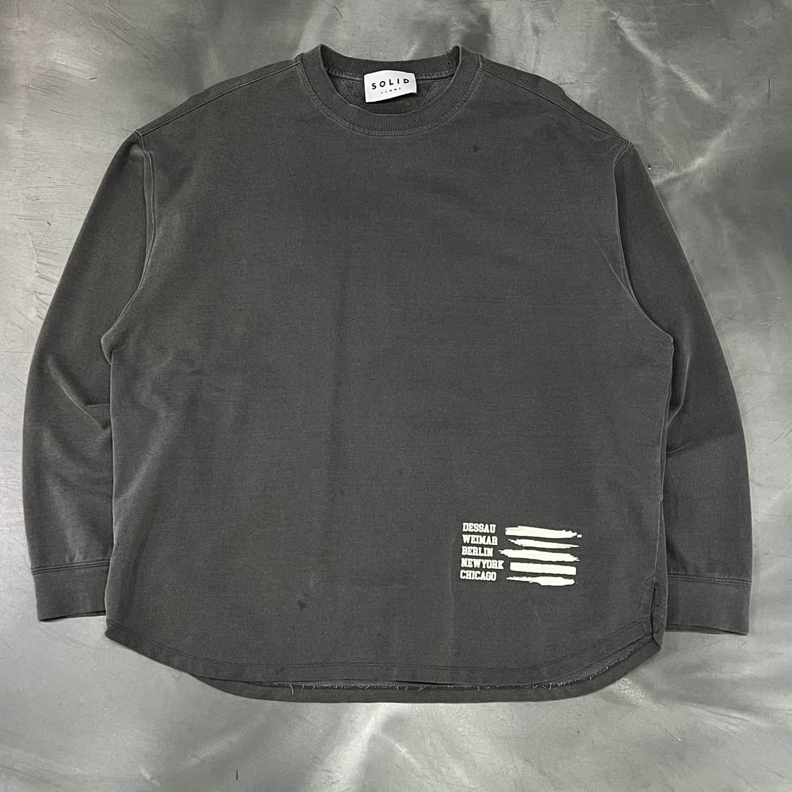  솔리드옴므 그래픽 롱슬리브 y15919 상품이미지1