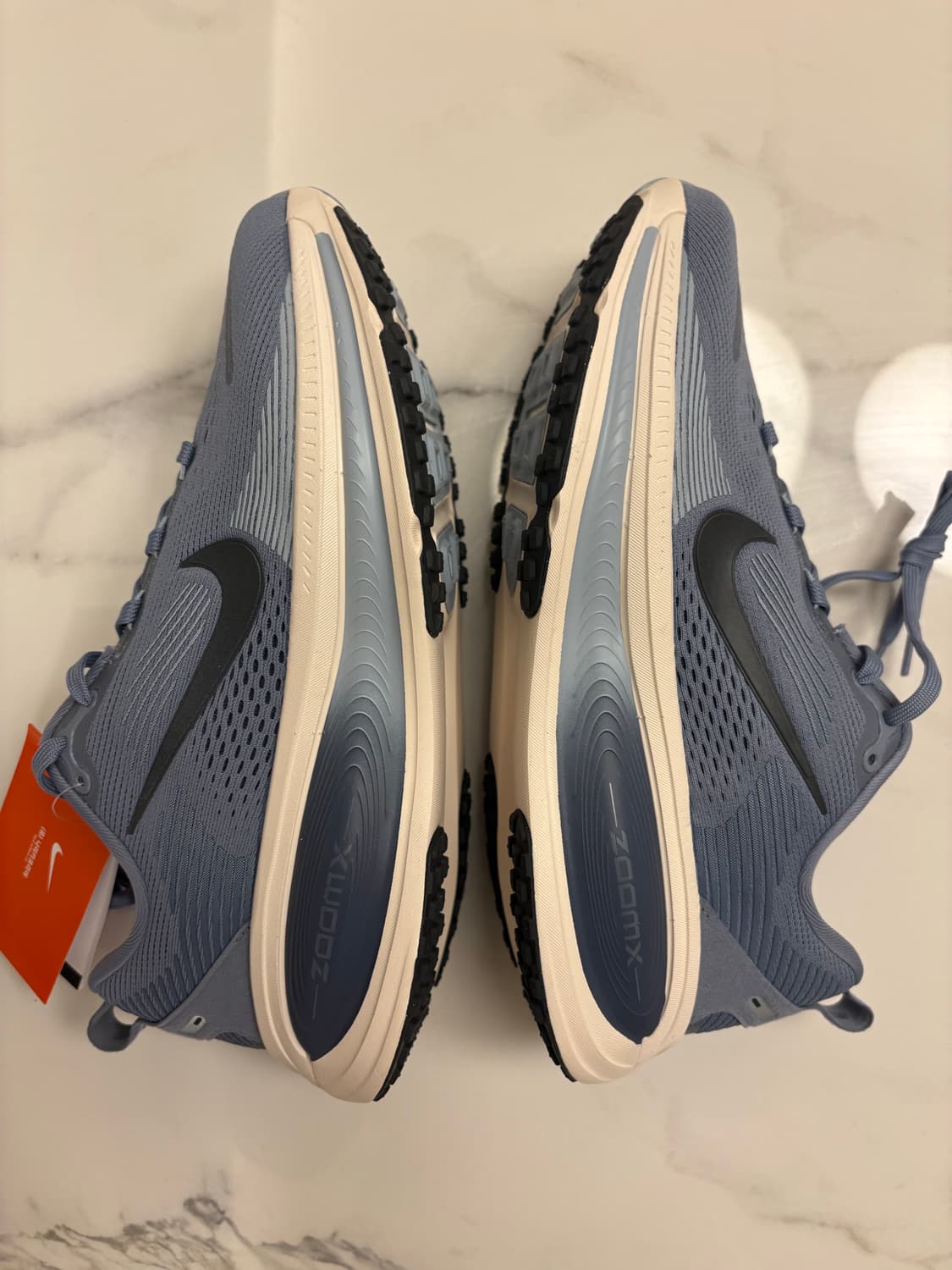 나이키 보메로 18 애션 슬레이트 디퓨즈드 블루 -  265 상품이미지5