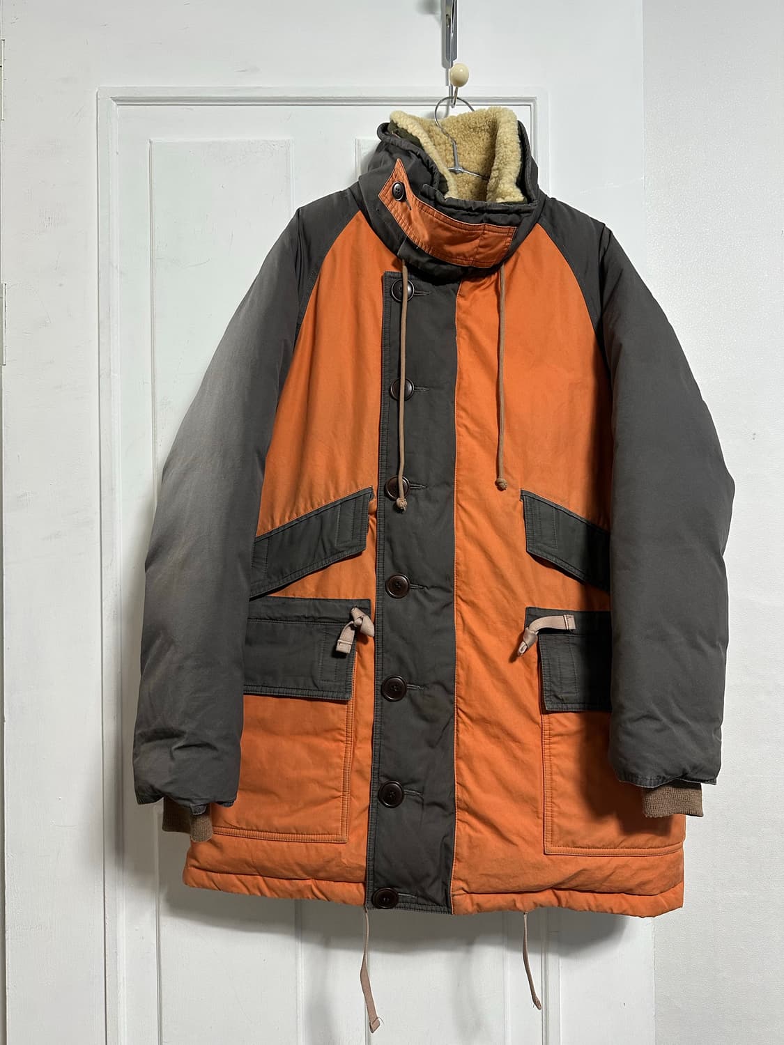 스펙테이터 익스플로러 파카 상품이미지1