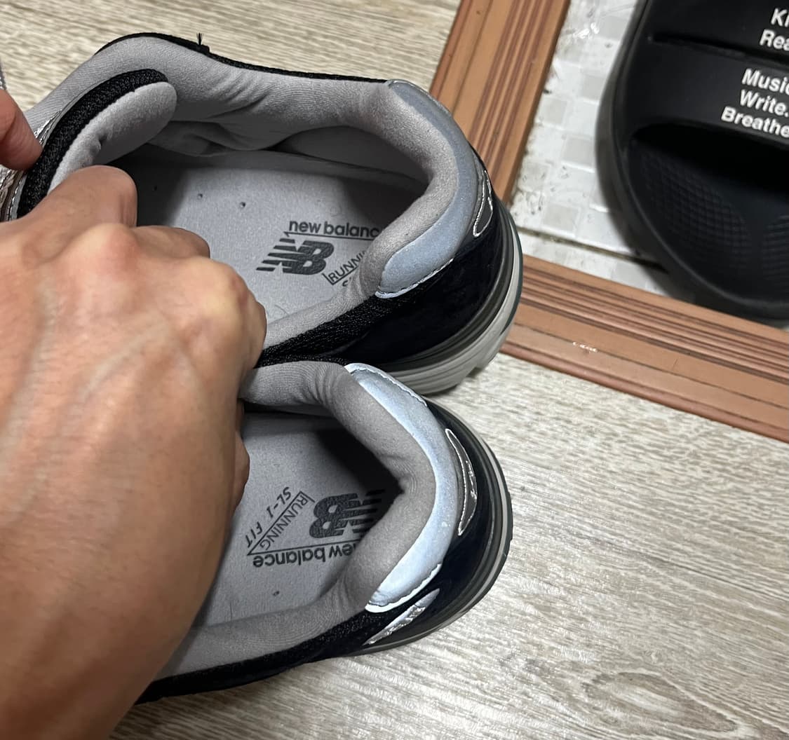 뉴발란스 991v2 블랙 270 상품이미지3