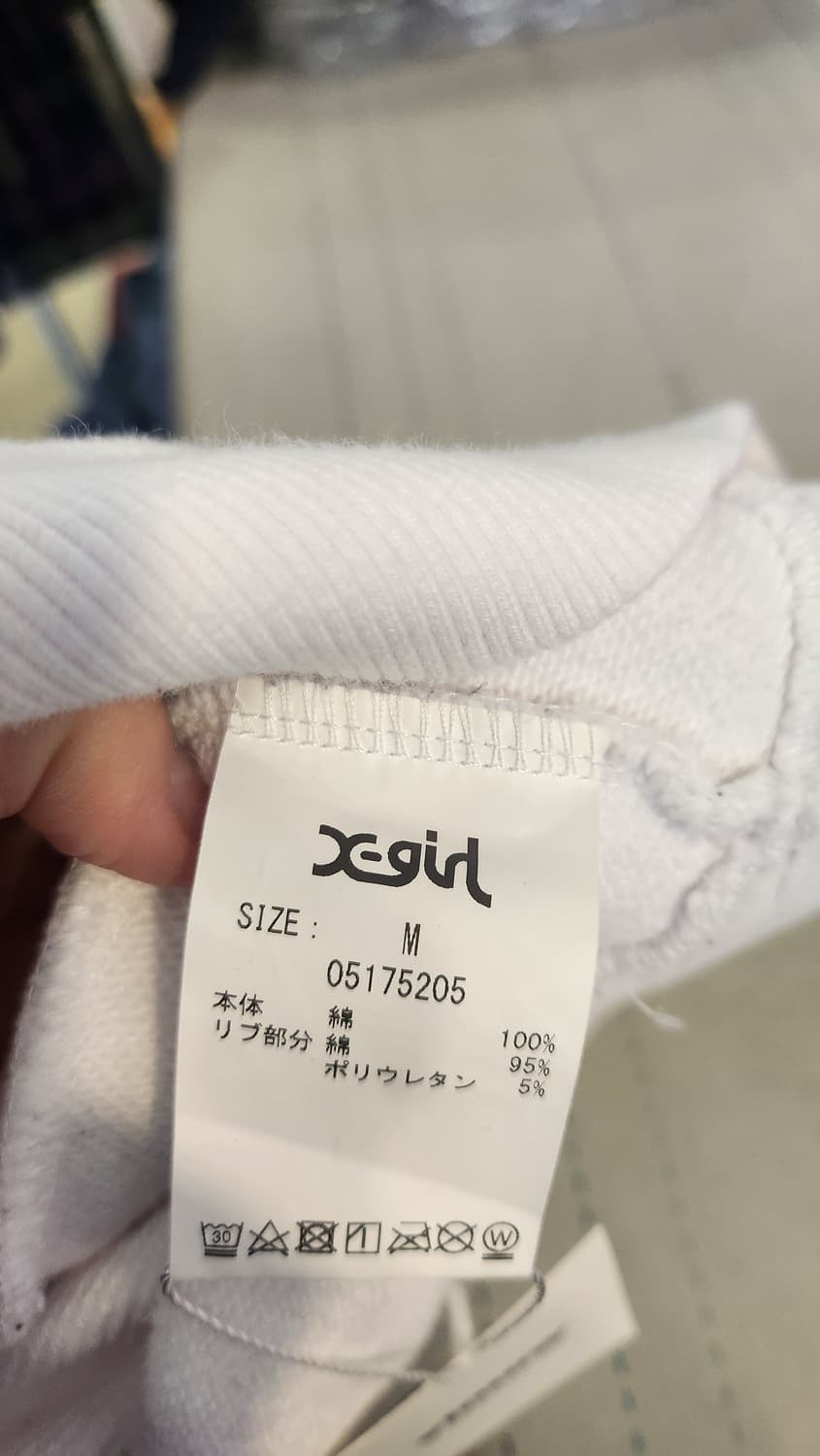 X girl x X large collaboration hoodie 상품이미지4
