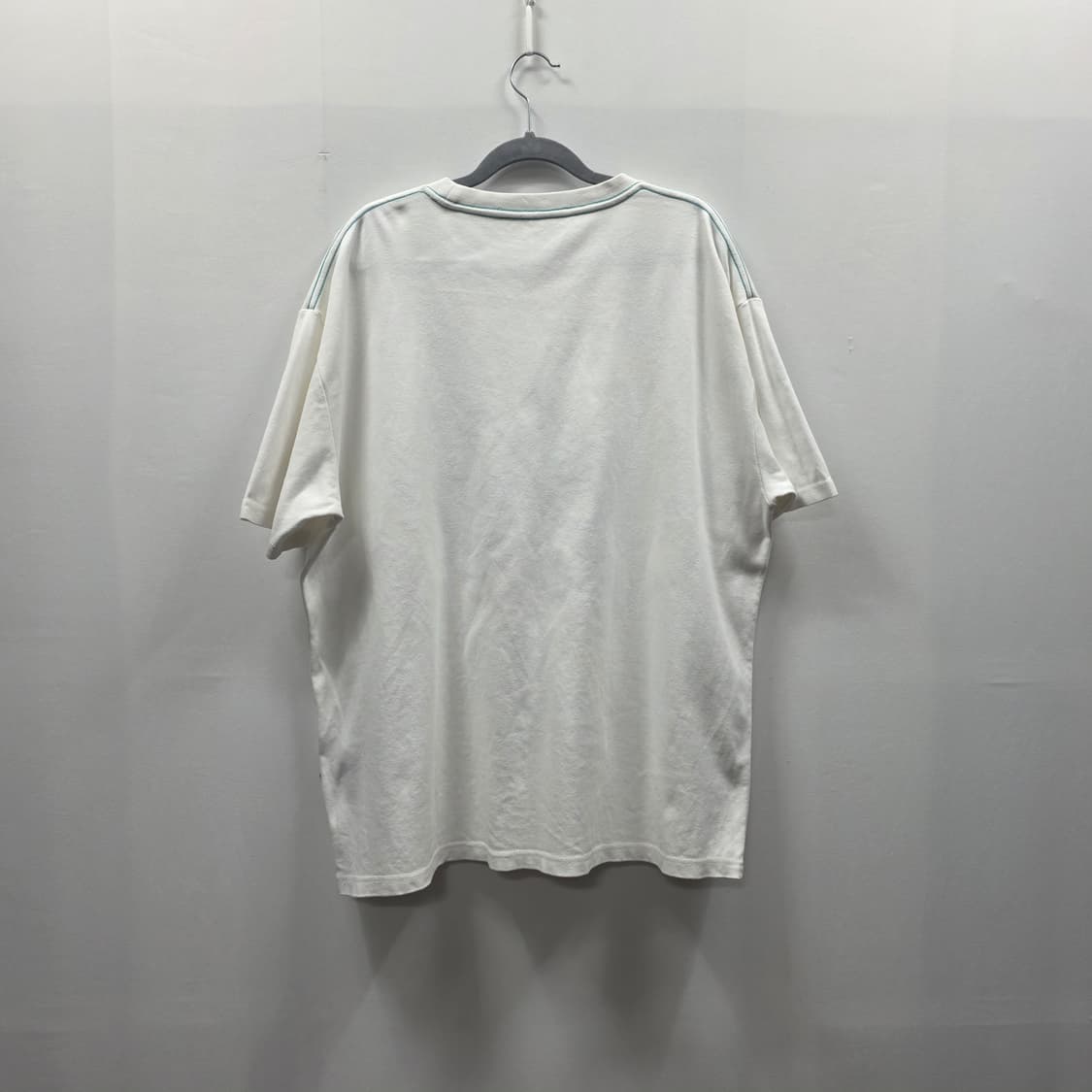 0197 앤더슨벨 반팔티 꽃자수 화이트 L 상품이미지2