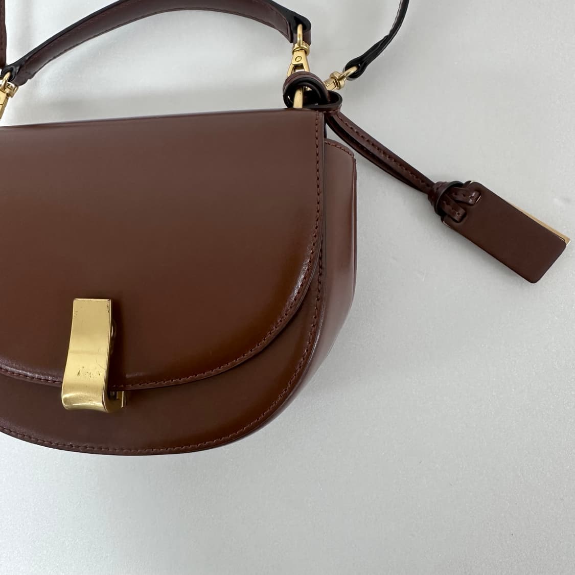 조이그라이슨 마고 미니 가죽 브라운 크로스백 가방 상품이미지3