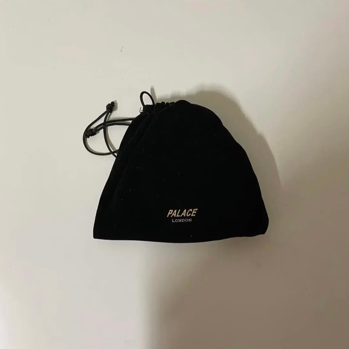 [Free] 17SS 팔라스 Palace 레더 코인 지갑 블랙 상품이미지4