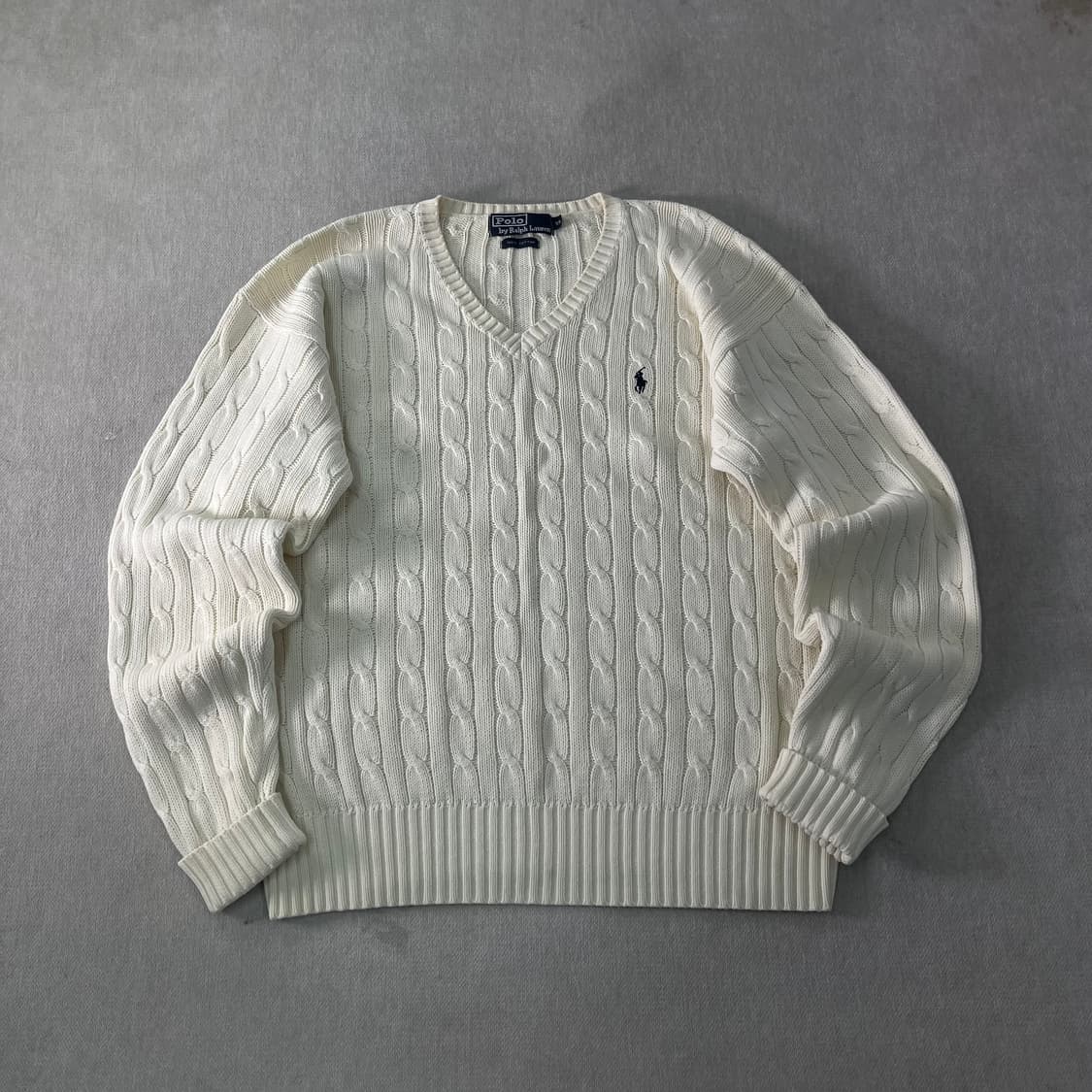 100 폴로랄프로렌 꽈배기 브이넥 니트  상품이미지1