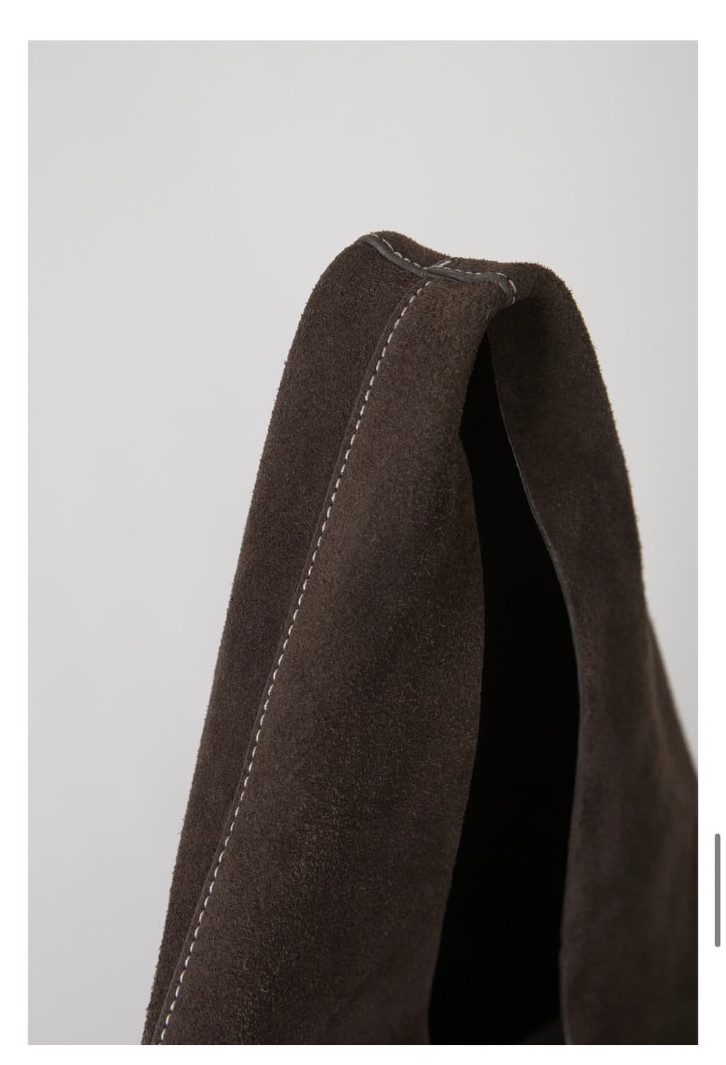 RRACE 리얼가죽 스웨이드뱃 스웨이드가방 새것 - 르셉템버 더로우 상품이미지4