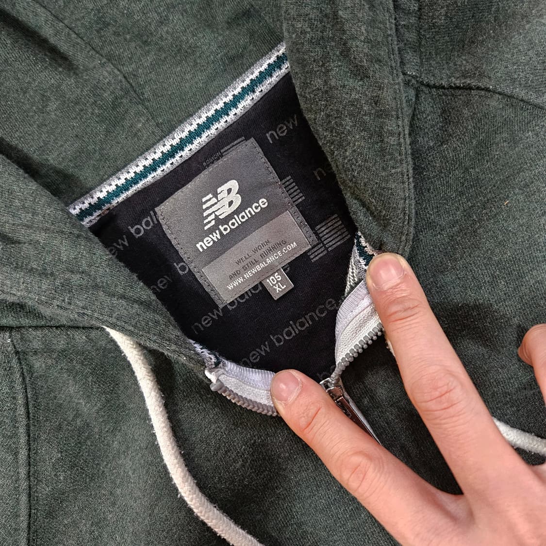 뉴발란스 카키 스몰로고 후드집업 자켓 XL size 상품이미지6