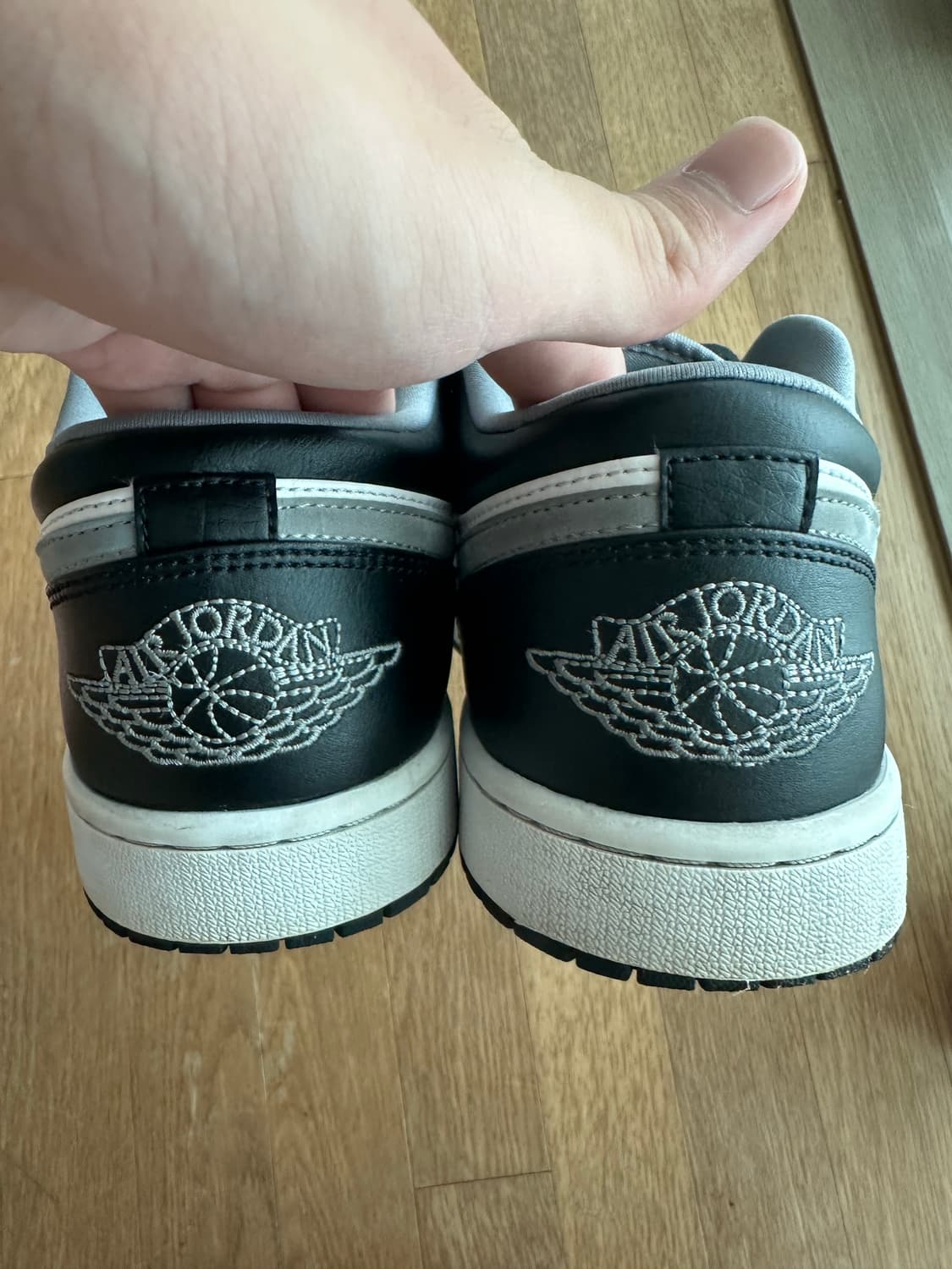 조던 로우 파티클 그레이 Jordan 1 Low Black Particl 상품이미지8