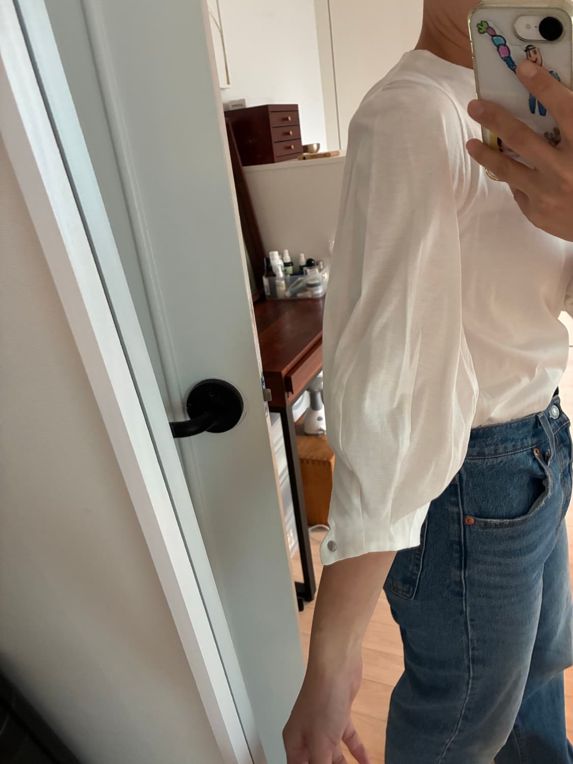 토가 풀라 벌룬소매 흰색 탑  상품이미지2