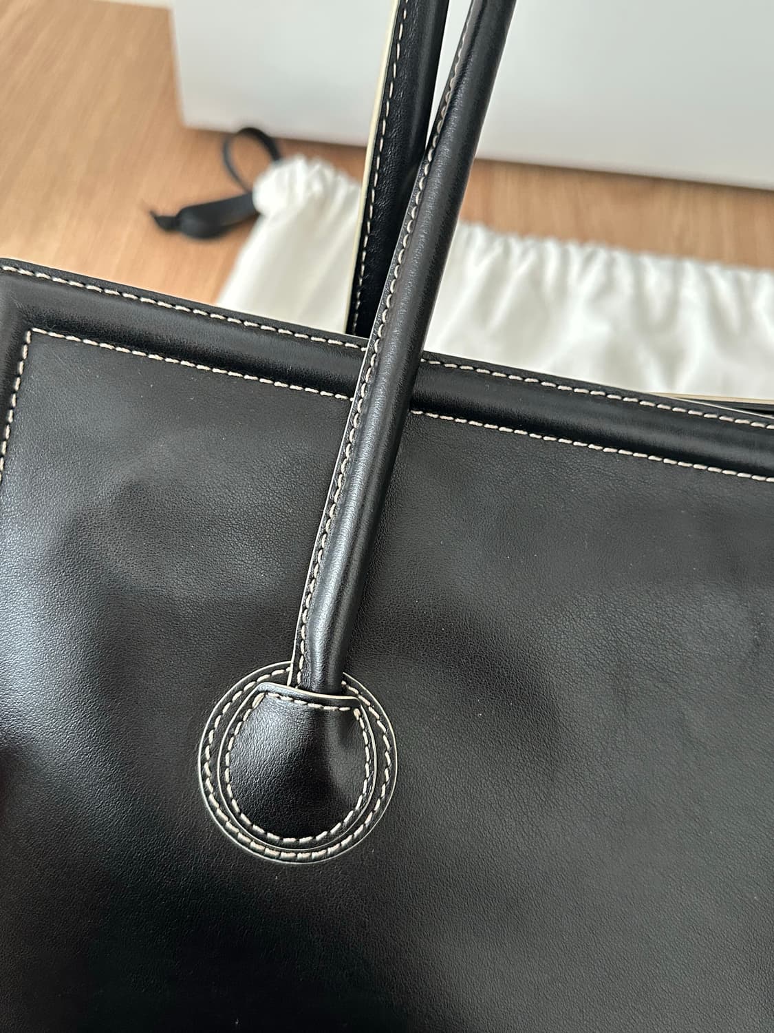 마지셔우드 보스턴백 블랙 상품이미지5