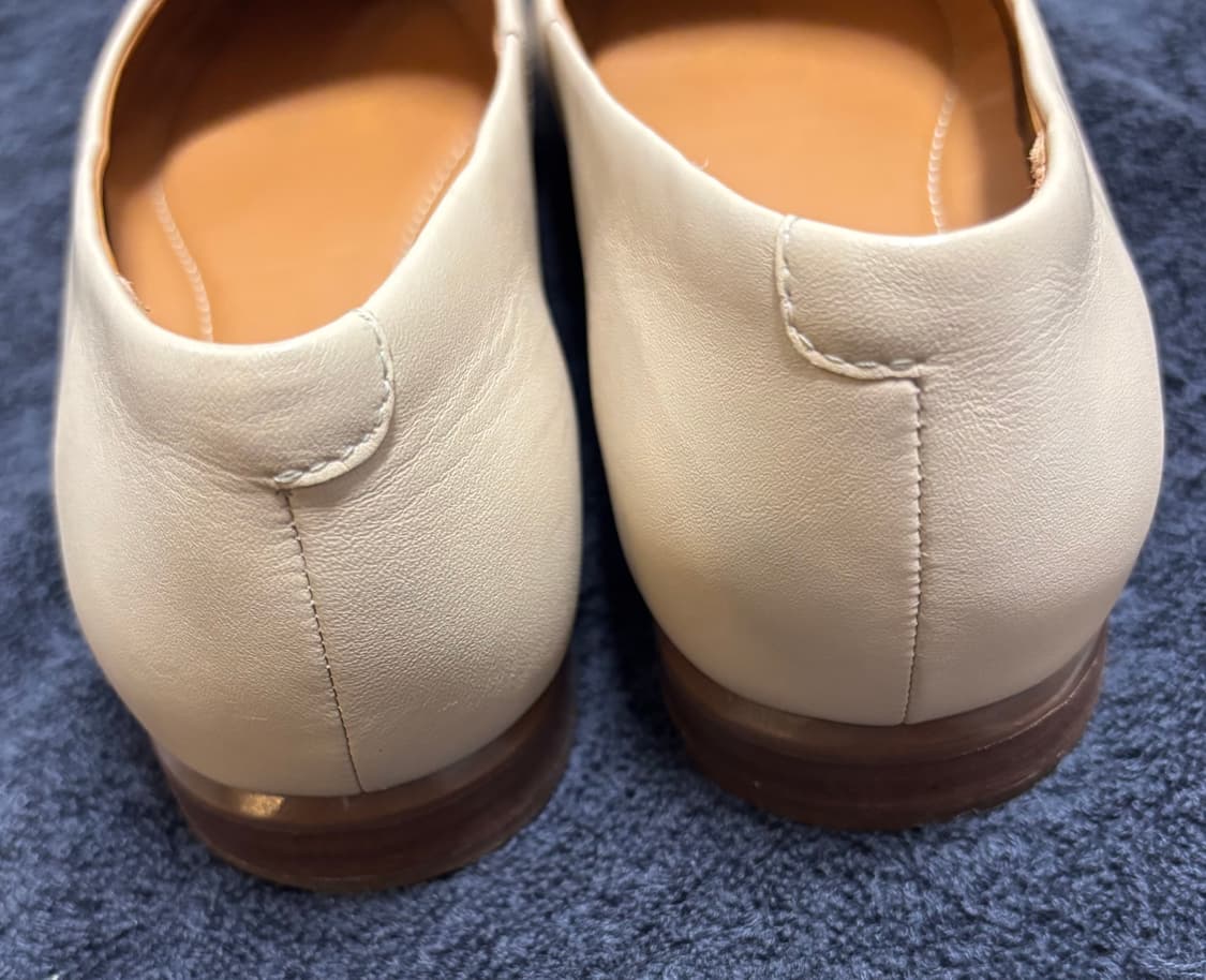 쿠에른 (CUEREN) 아이보리 플랫슈즈 상품이미지4