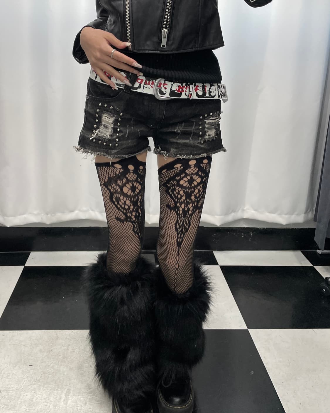 🎸블랙 스터드 숏츠🎸 상품이미지1