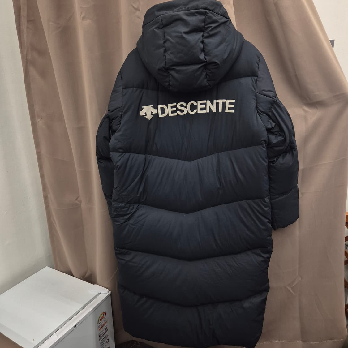 데상트 구스 롱패딩 100 상품이미지3