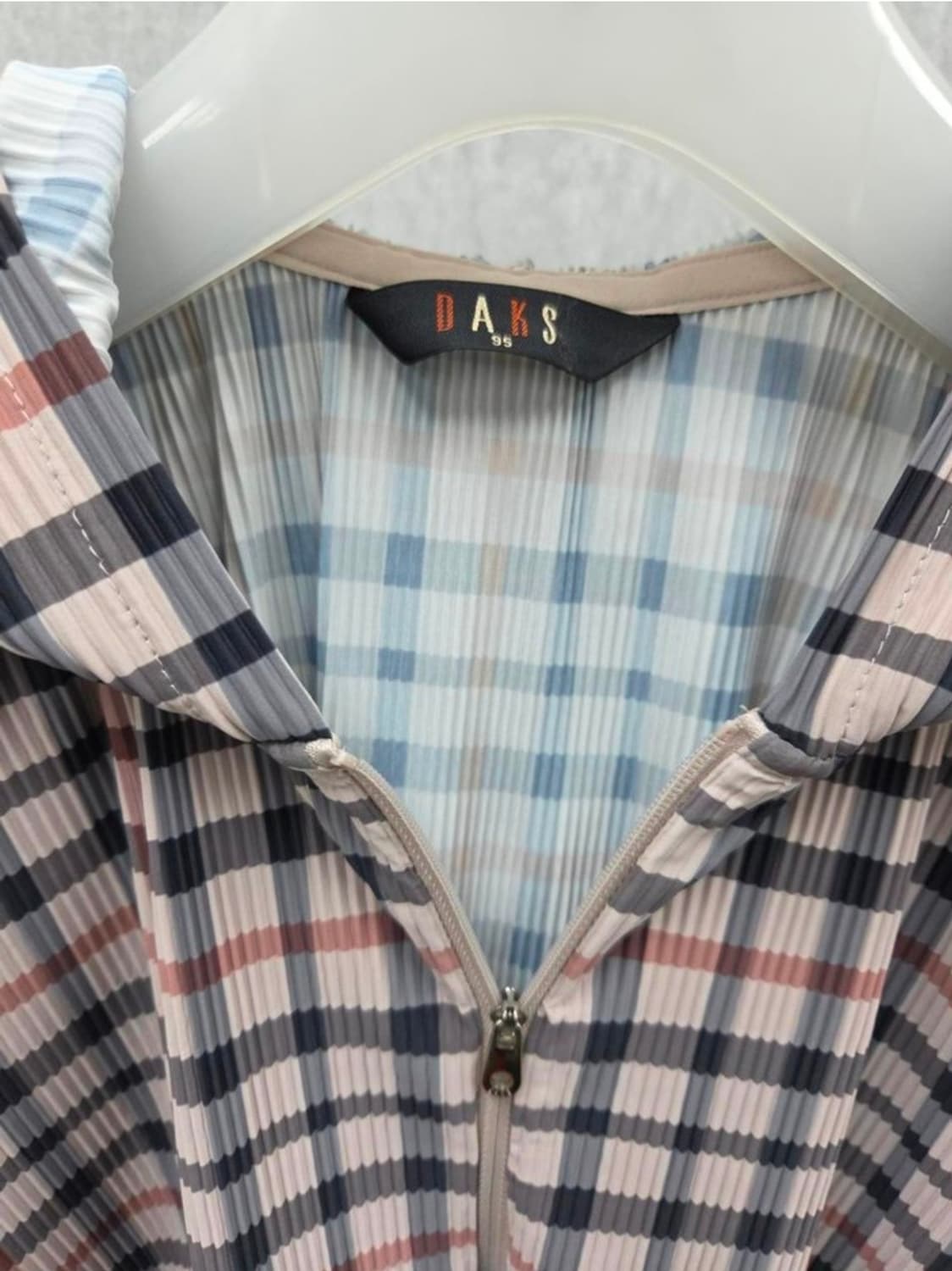 여성 95 닥스 후드 집업 상품이미지3