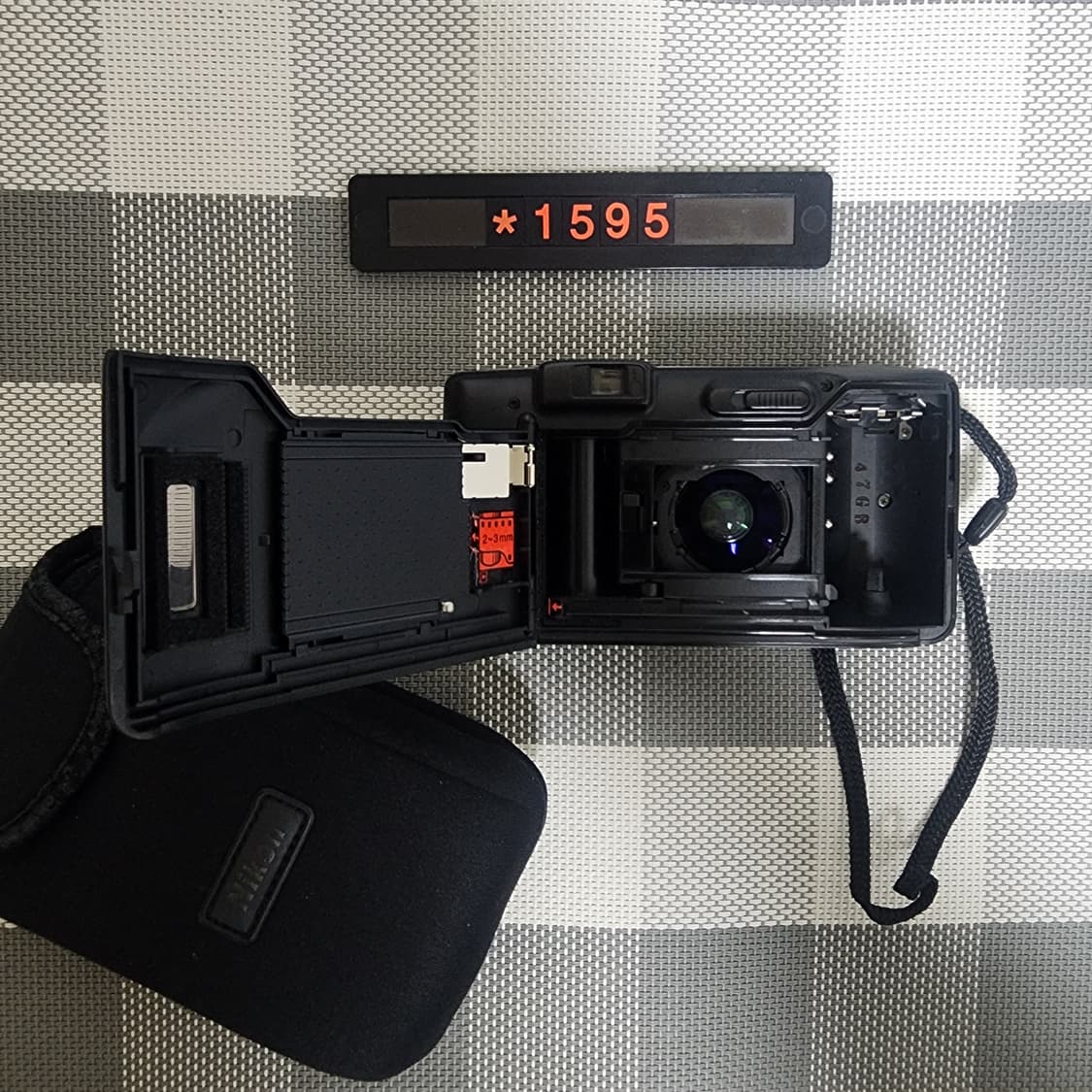 니콘 줌 310 AF 파노라마 블랙바디 필름카메라 파우치포함 상품이미지5