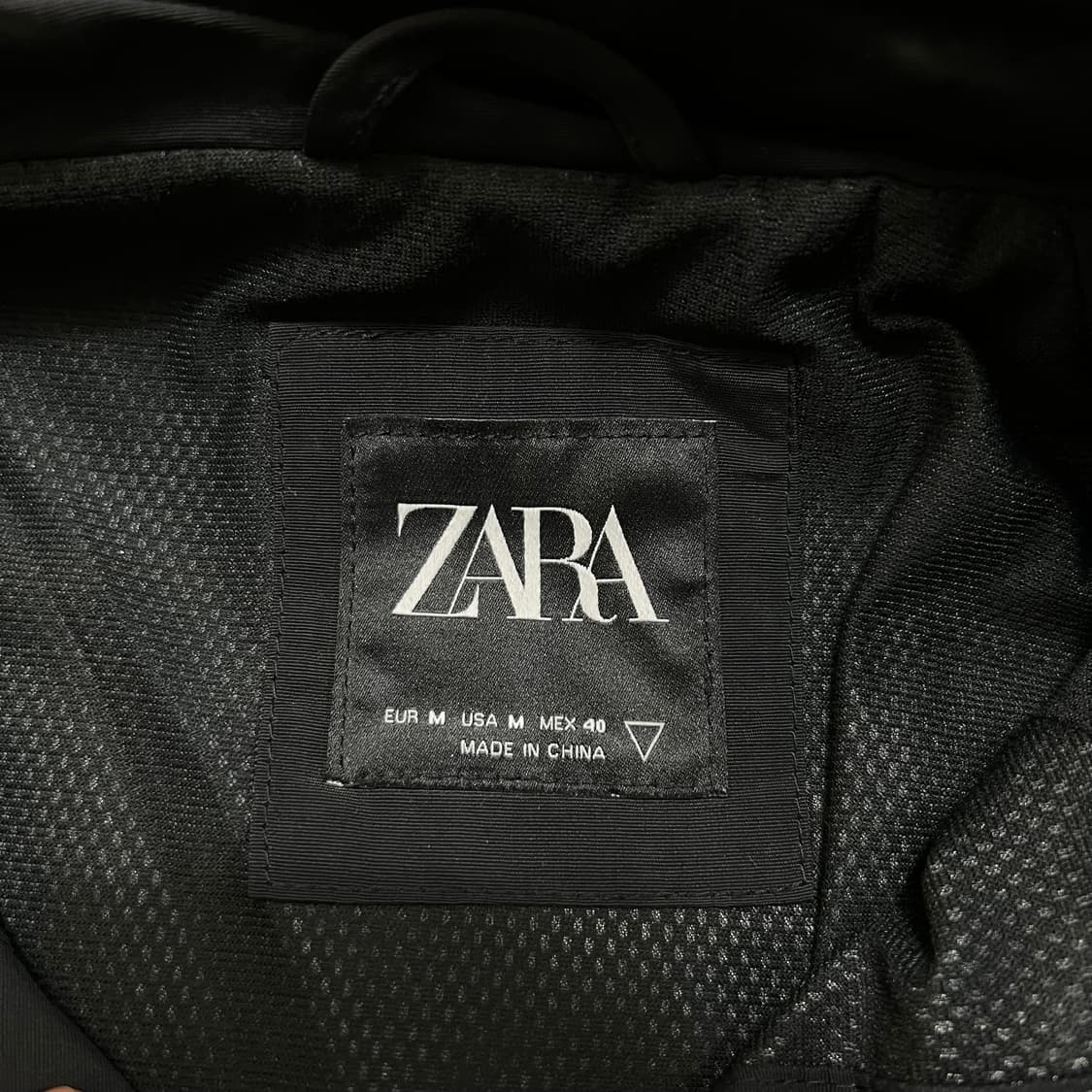 자라 dnwr 와펜 기능성 바람막이 집업자켓 [블랙] M/95 상품이미지5